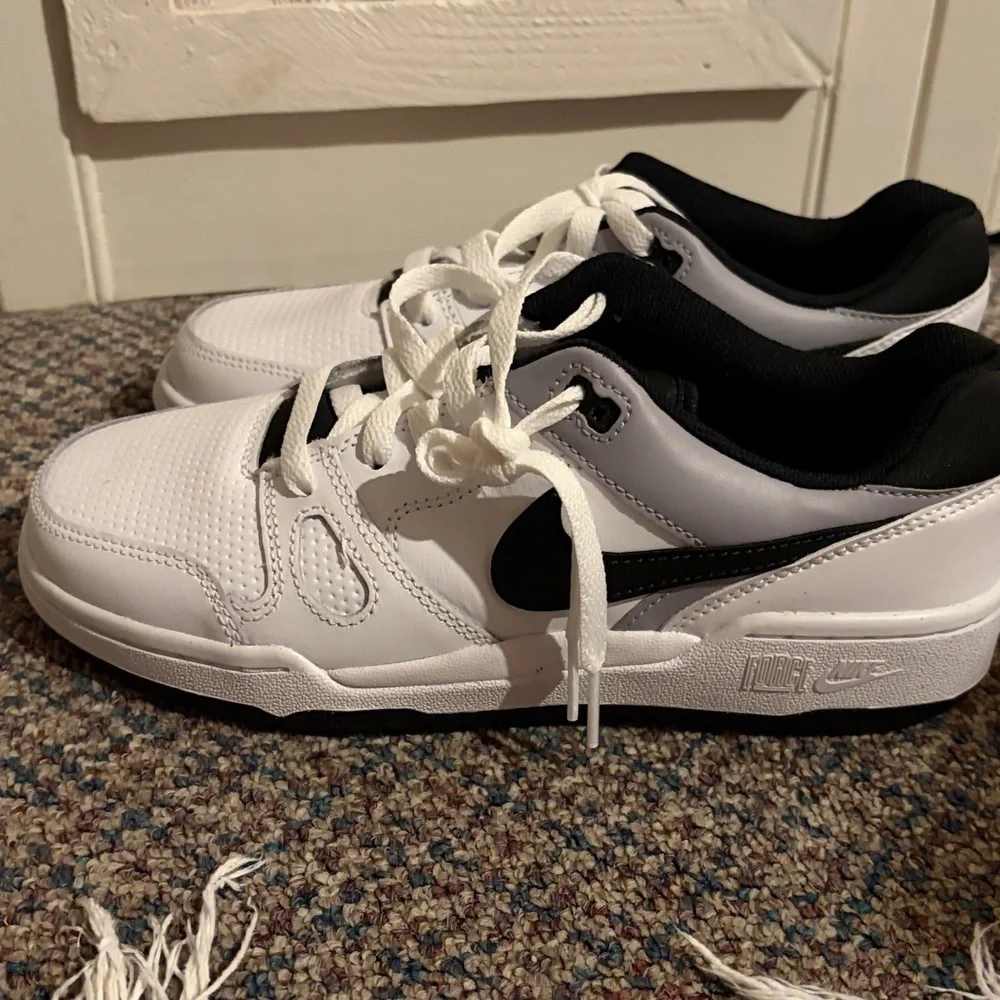 Nike questions leave